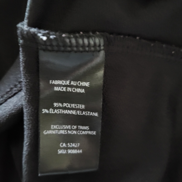 Black Lily Morgan Sleeveless Top - Picture 6 of 6